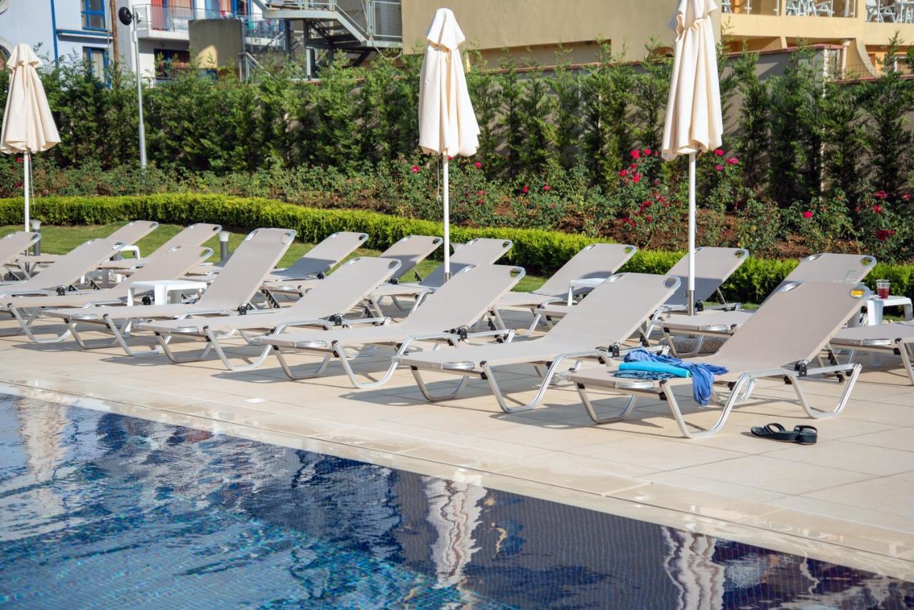 Belvedere Hotel Πριμόρσκο Εξωτερικό φωτογραφία