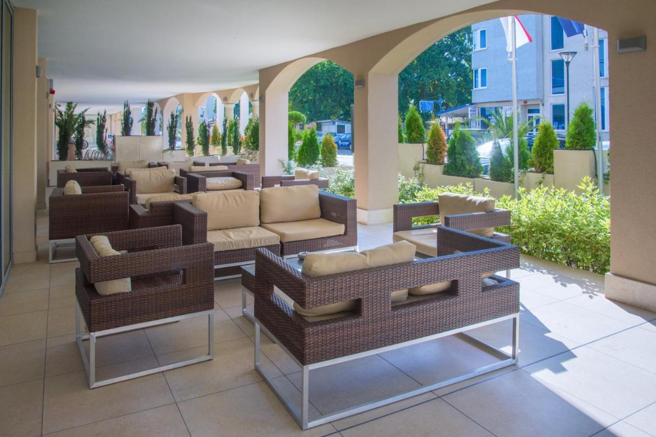 Belvedere Hotel Πριμόρσκο Εξωτερικό φωτογραφία
